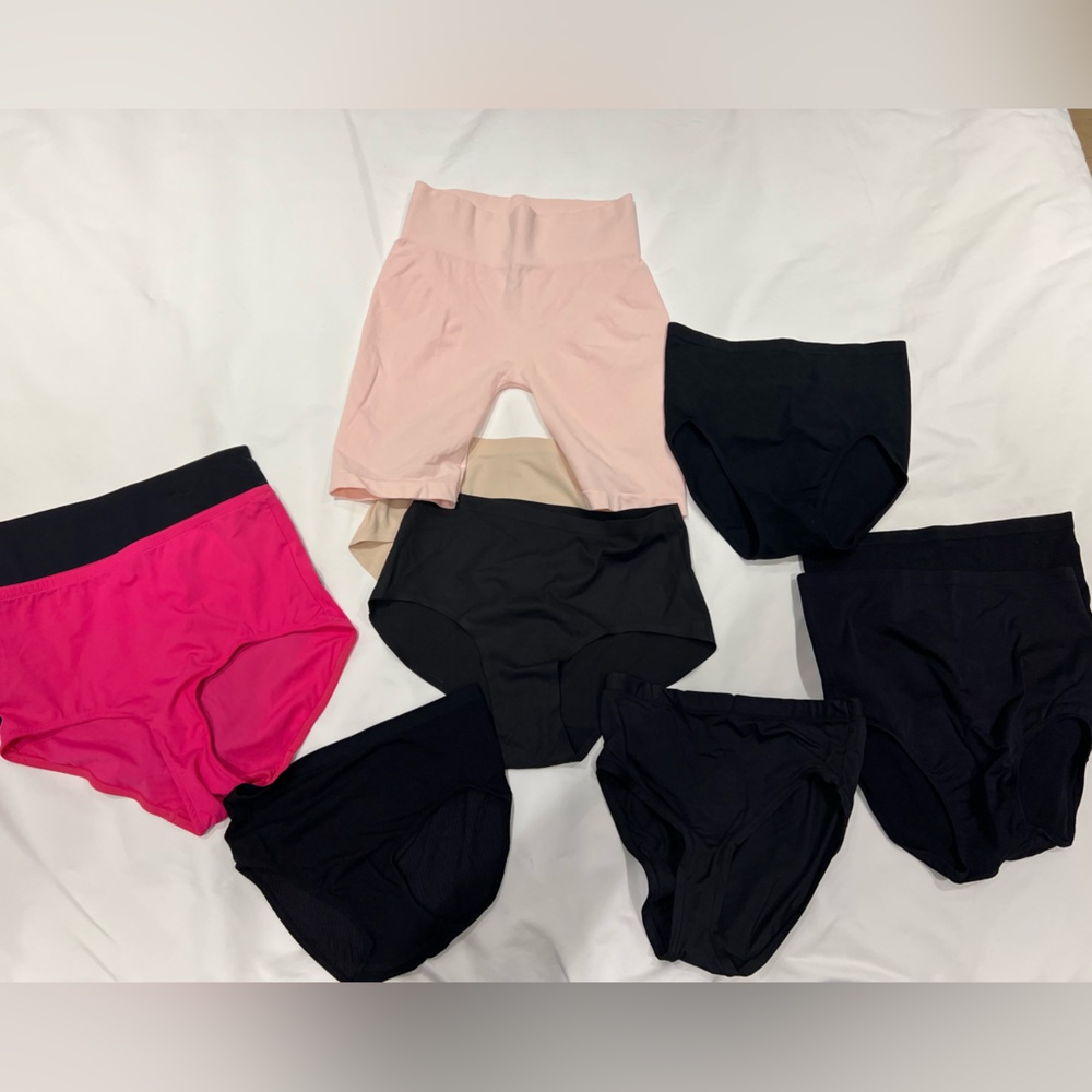 10 pair of Rhonda Shear Underwear in Various shapes and colors! Size small.